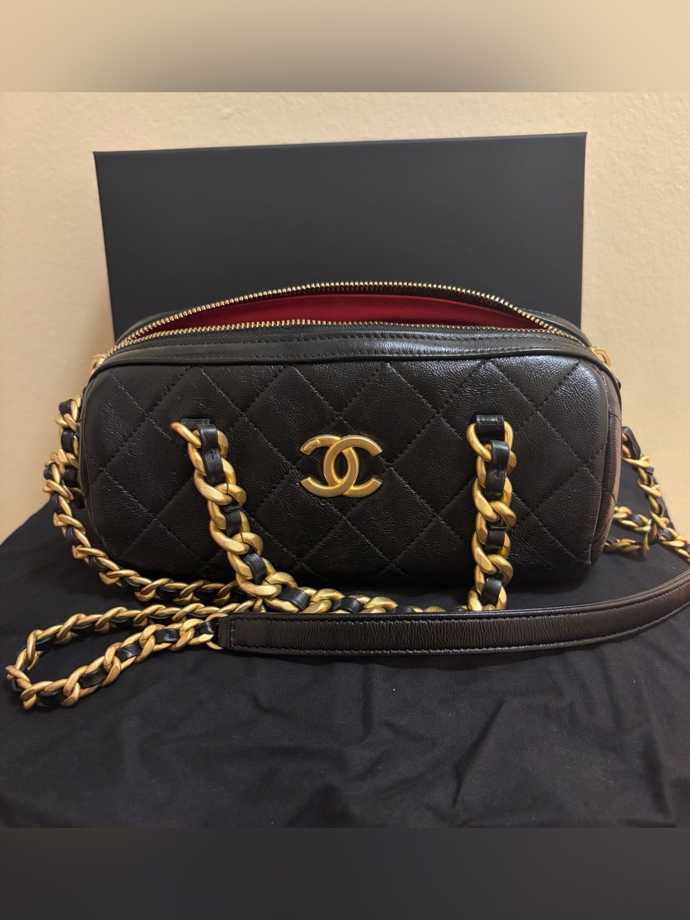 Chanel Black Grained Calfskin 2020 Fashion Therapy Bowling Bag